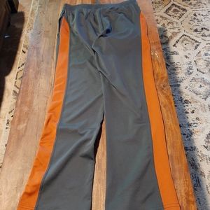 Men's athletic pants size Medium